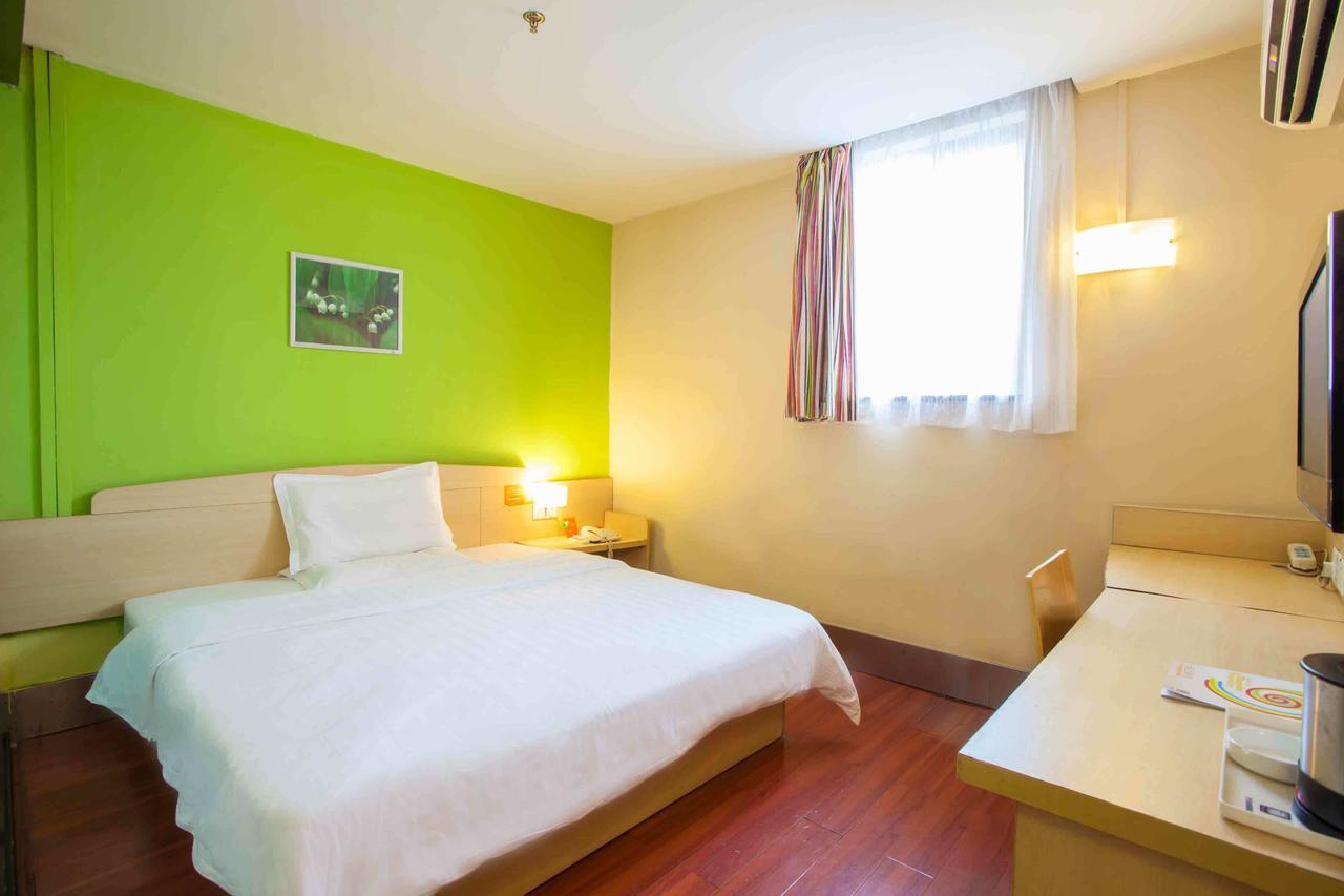 7Days Inn Deyang Wenmiao Square Ruang foto