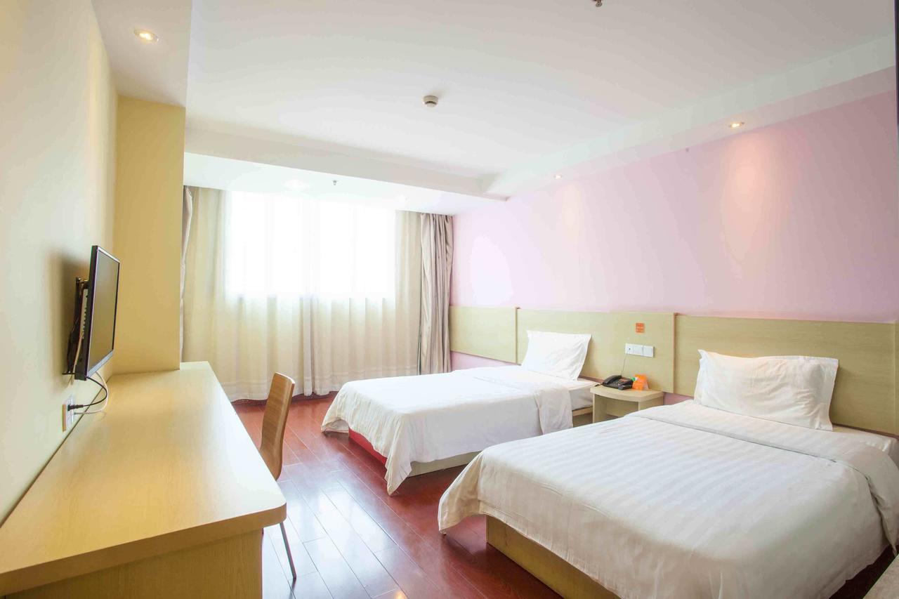 7Days Inn Deyang Wenmiao Square Ruang foto